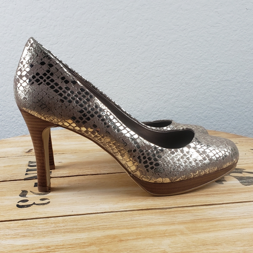 440gto Moda Spana metallic embossed heels pumps